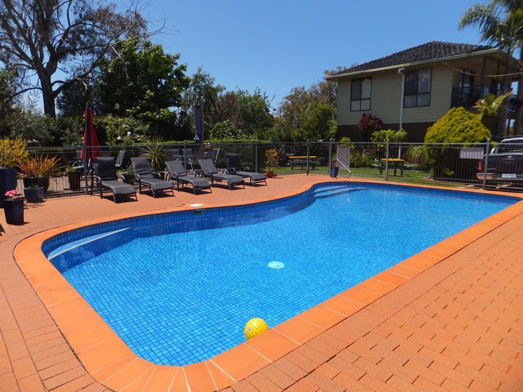 Paradise Holiday Apartments Lake Bunga ภายนอก รูปภาพ