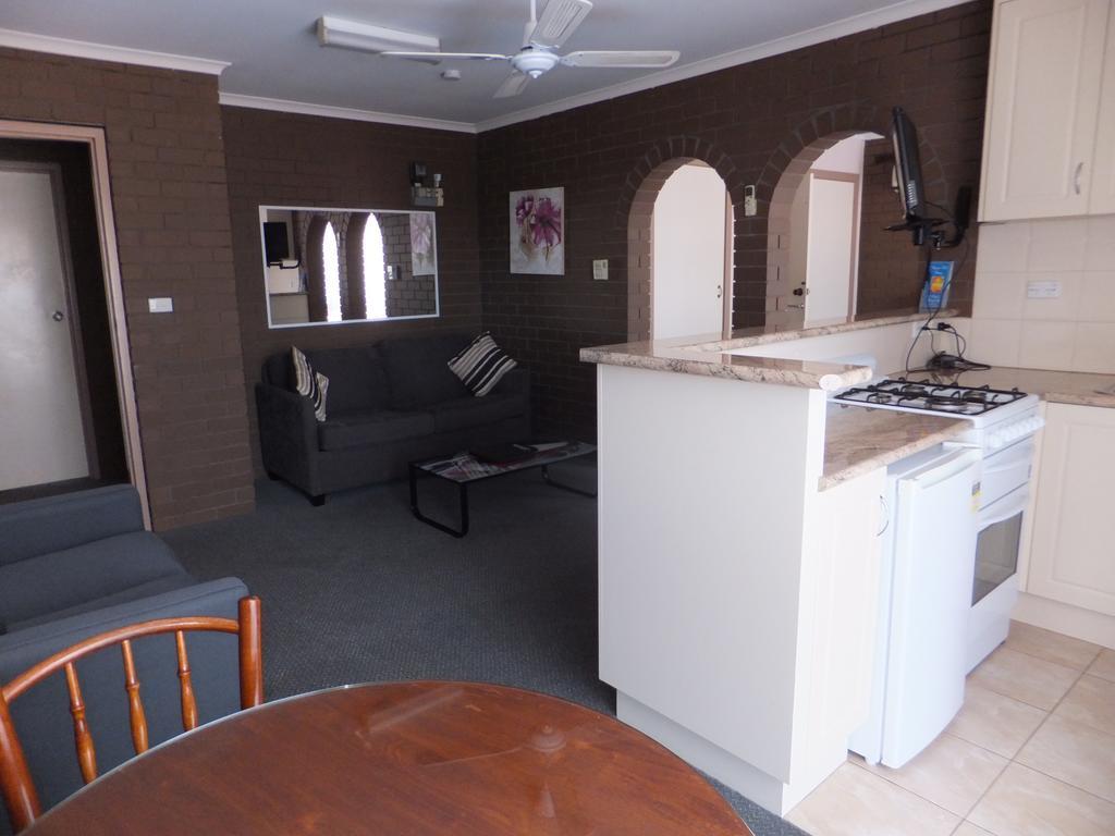 Paradise Holiday Apartments Lake Bunga ภายนอก รูปภาพ